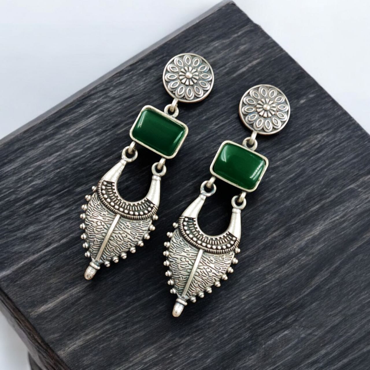 Maabetii Green Silver Look- Alike Jhumka with Square Stone