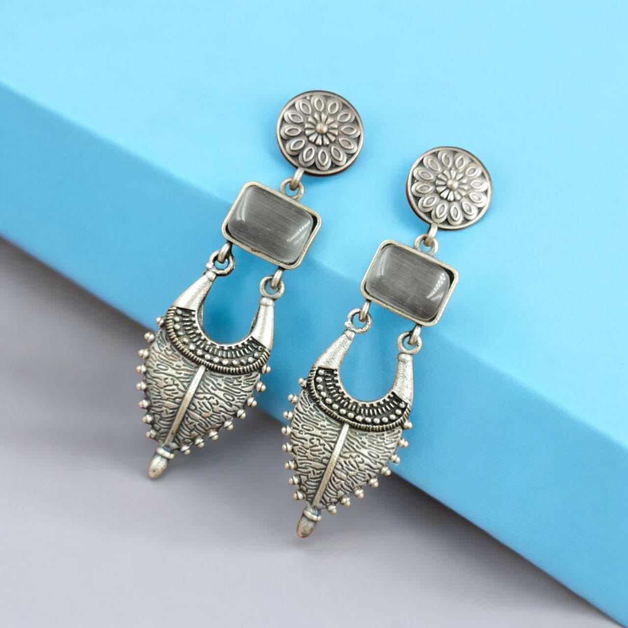 Maabetii White Silver Look- Alike Jhumka with Square Stone