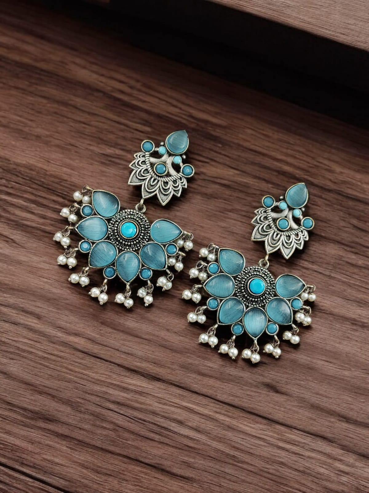 Maabetii Sky Blue Stud Peacock Stone Earring
