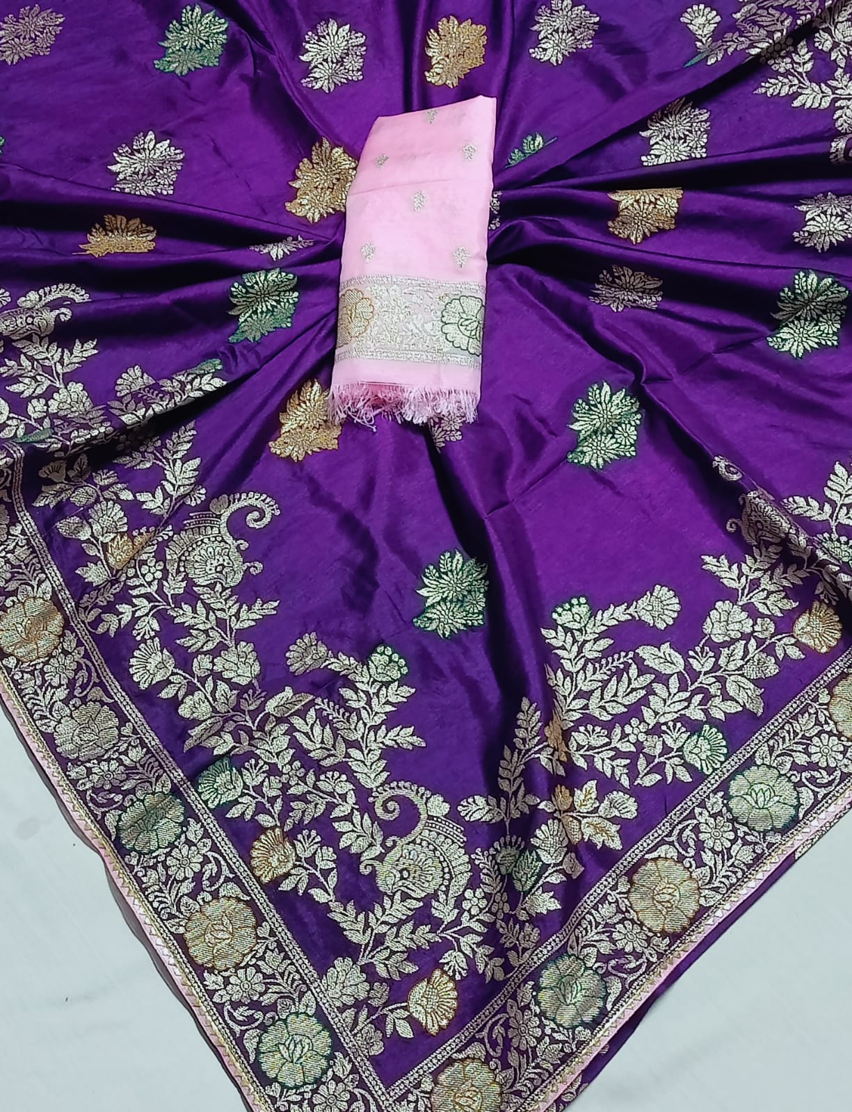 Maabetii Purple Dola Silk Zari Work Saree with Contrast Blouse