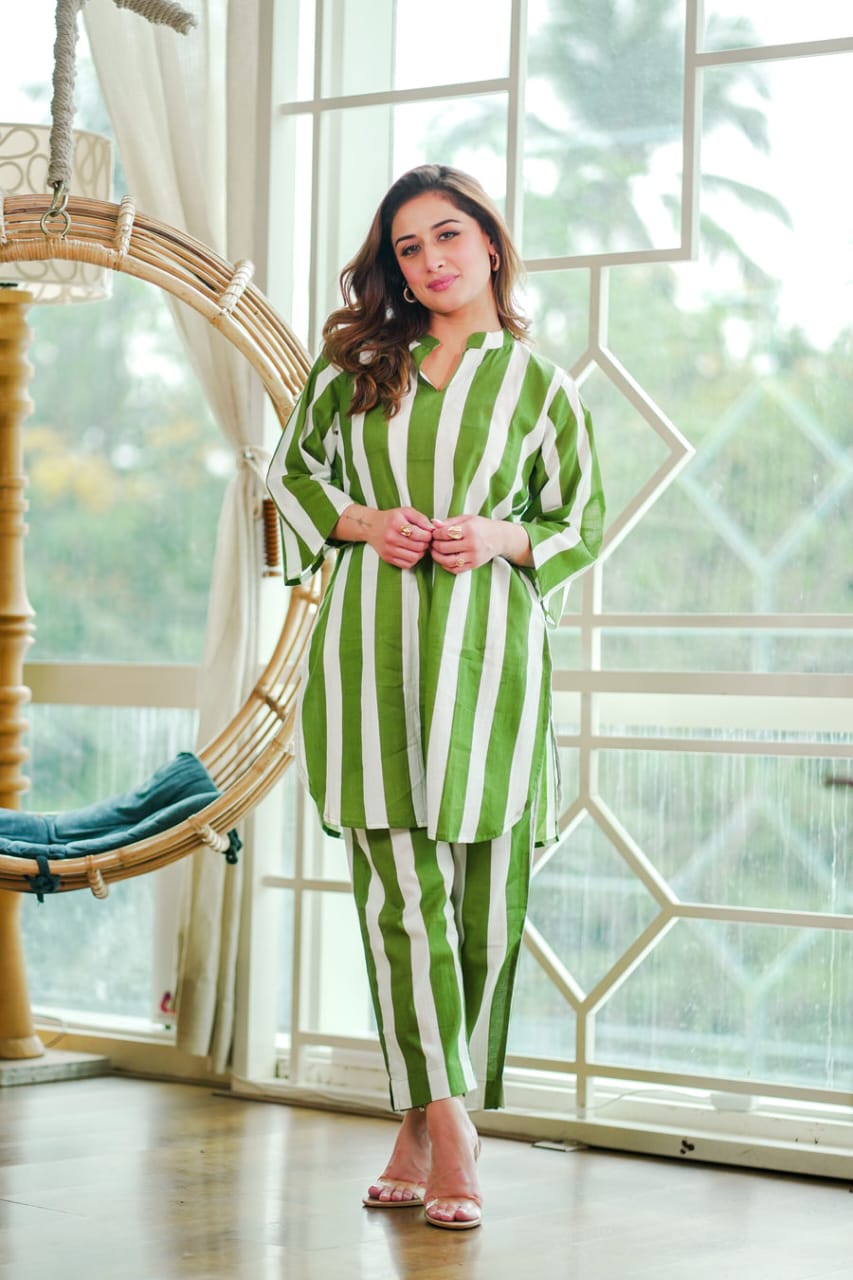 Striped cotton co-ord set with curved hem kurta