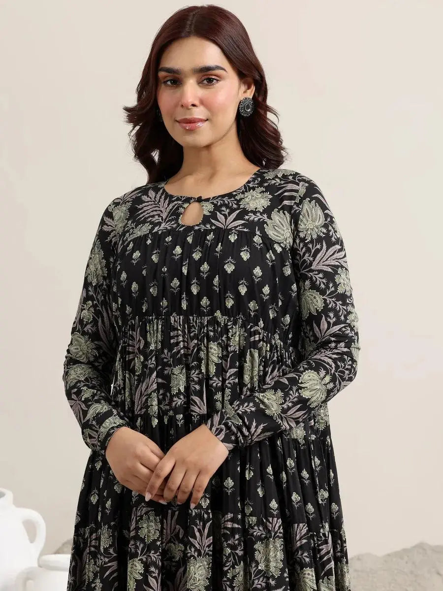 Flared full sleeve kurti with pant and dupatta