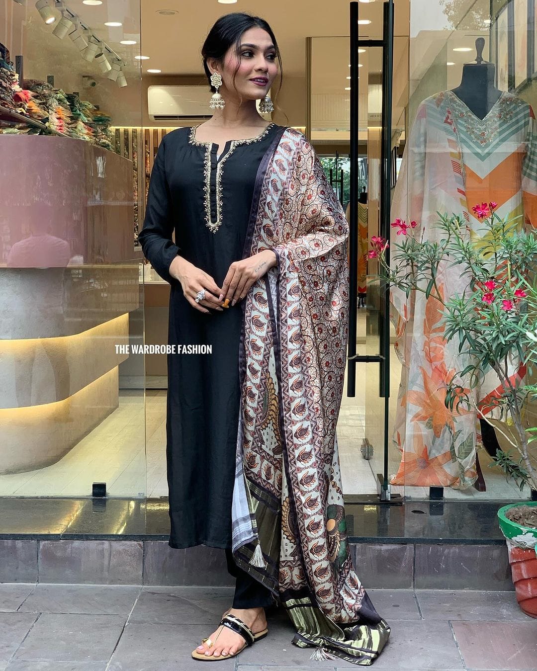 Maabetii Black Embroider Handwork Cotton Straight Suit Set
