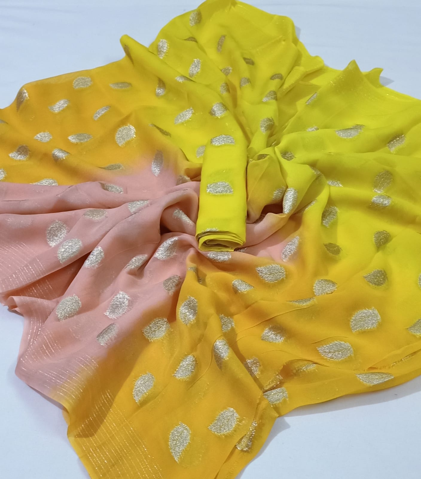 Maabetii Multicolor Leaf Design Zari Work Pure Georgette Saree