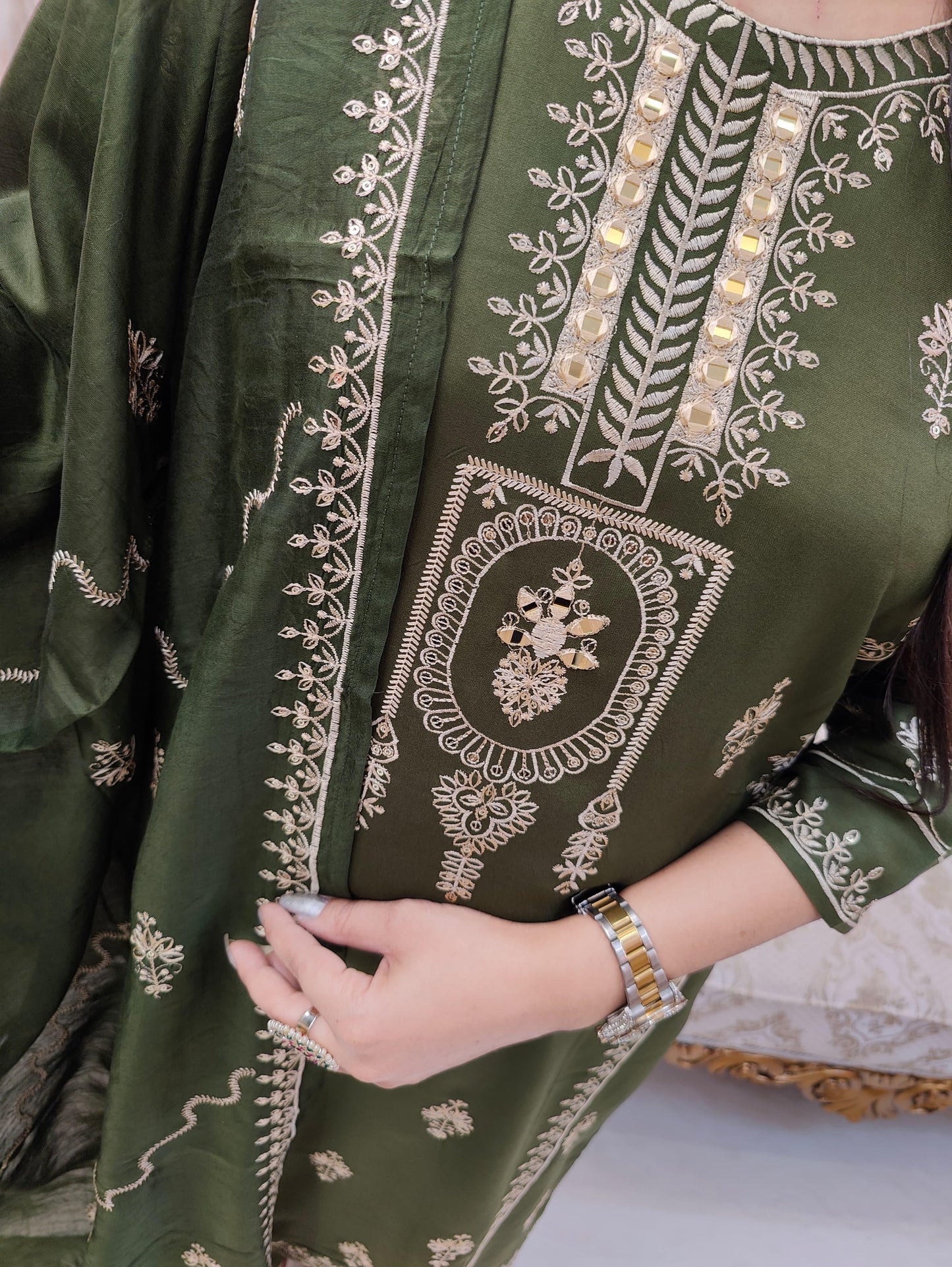 Maabetii Green Rayon Heavy Embroidery Straight Suit Set