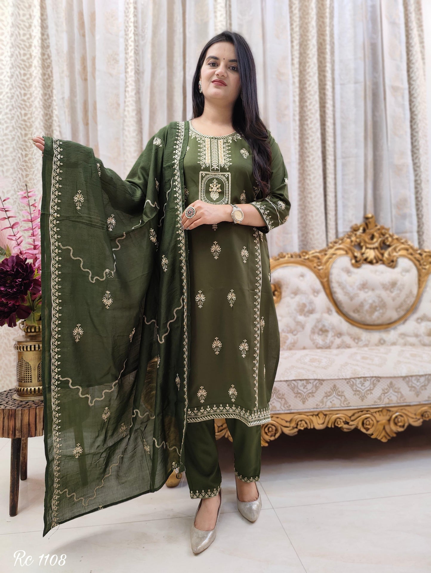 Maabetii Green Rayon Heavy Embroidery Straight Suit Set