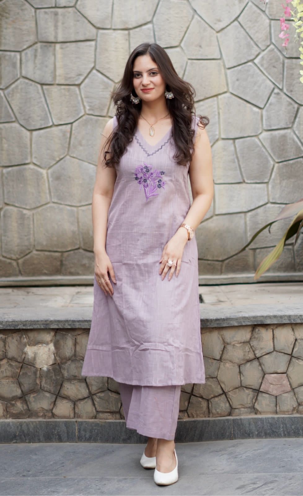 Full outfit layout showing kurti and plazo length