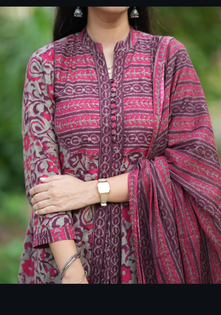 Model wearing the anarkali suit set styled with Maabetii’s jhumkas