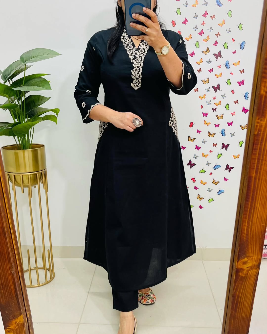 Aarini Ethnic Embroidery Cotton Kurti and Pant Set