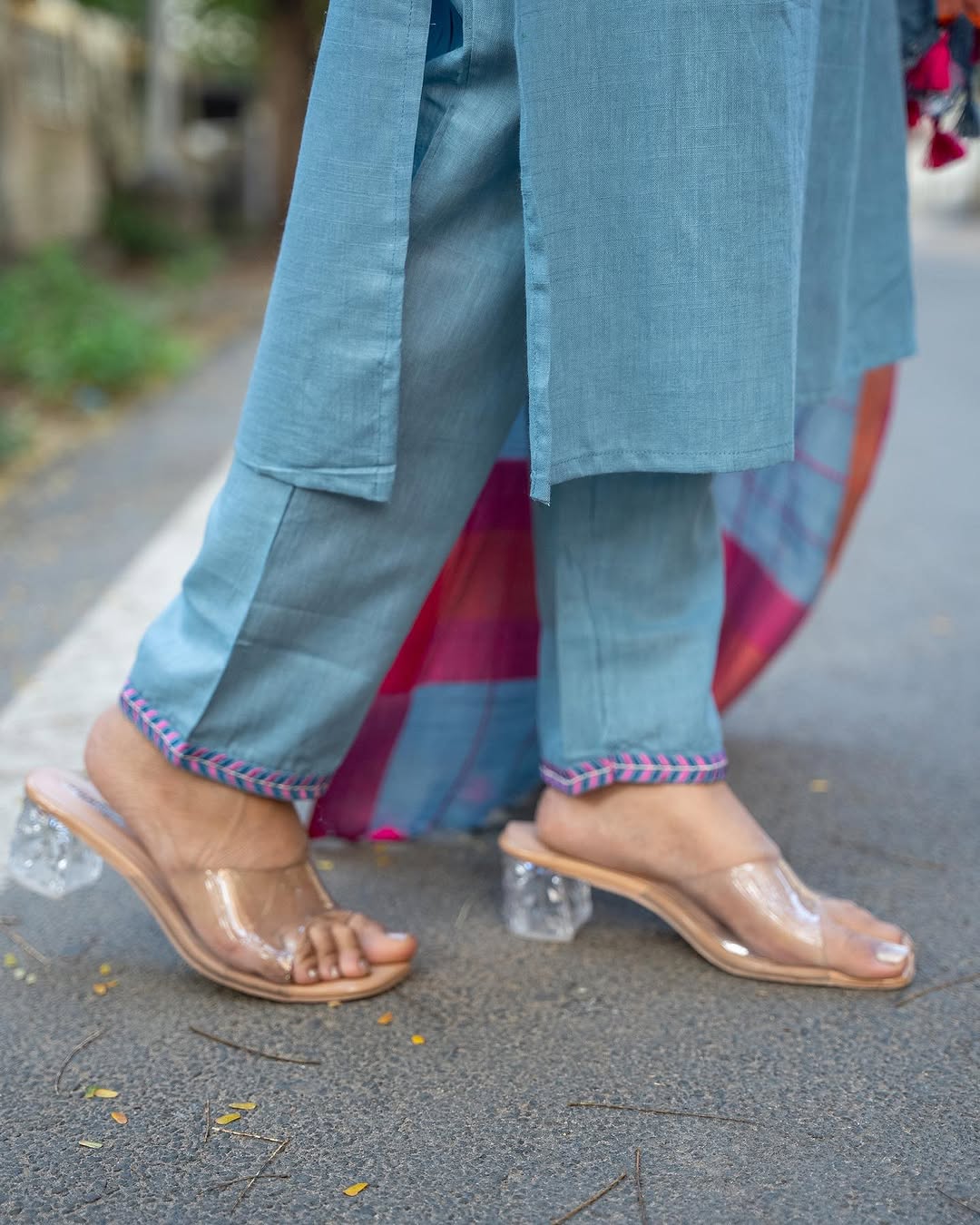 Pure linen full dupatta styled with handloom kurti