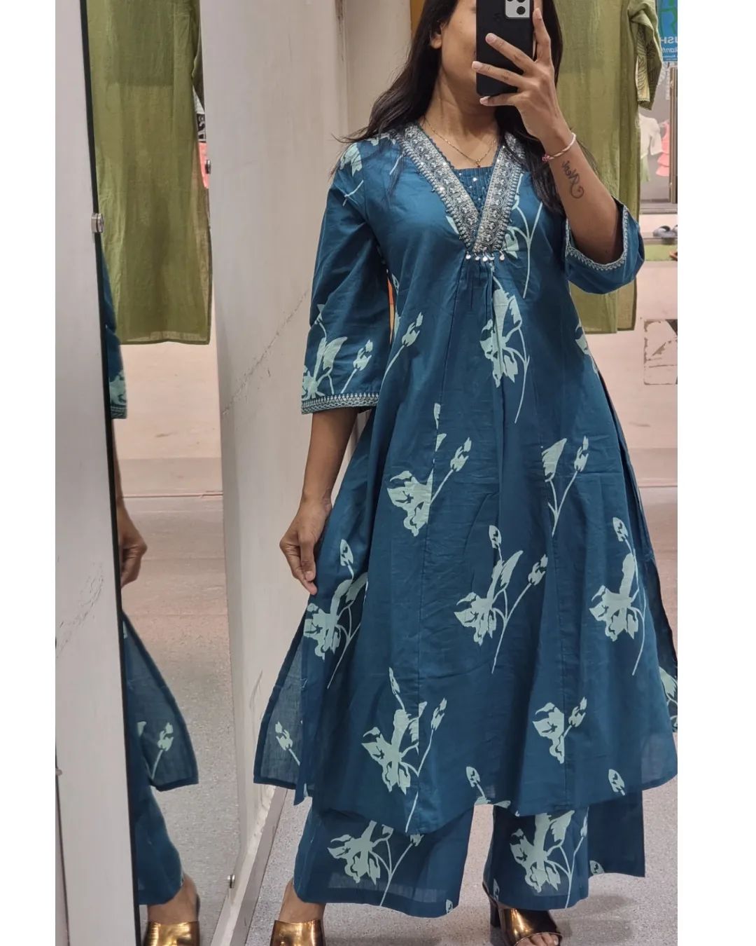 showing one pocket and pant fit