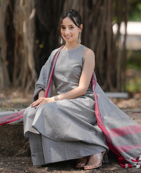 A line kurti set for women with linen dupatta