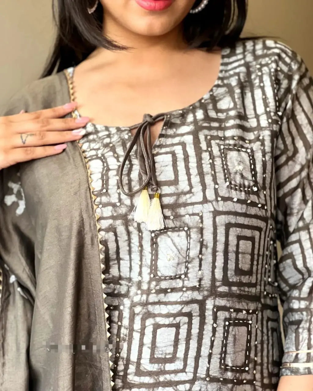 Comfort-fit cotton pant and kurti set in premium 60×60 fabric