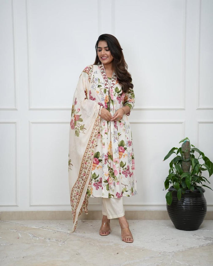 Threadwork A-line cotton kurti pant set with tassels