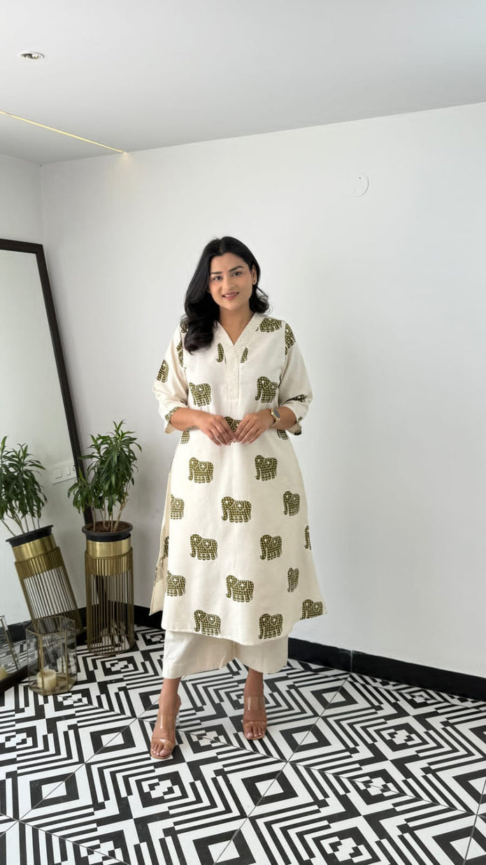 Cotton slub kurta plazo set with embroidery and print

