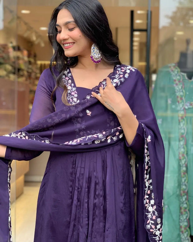 Pure cotton 60×60 kurta set with embroidered neckline