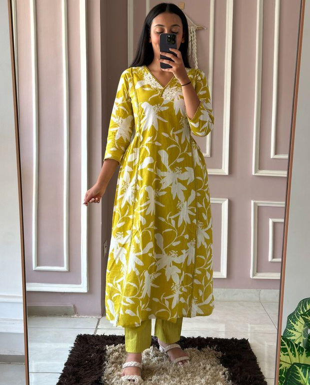 Handworked floral kurti with cotton pants in 3 colors

