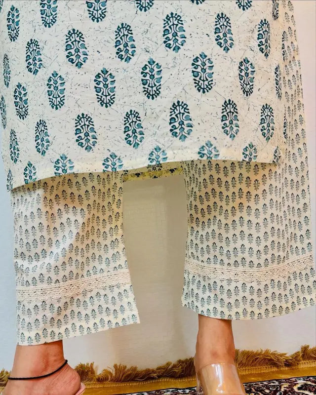 Breathable cotton kurti pant set with three-quarter sleeves