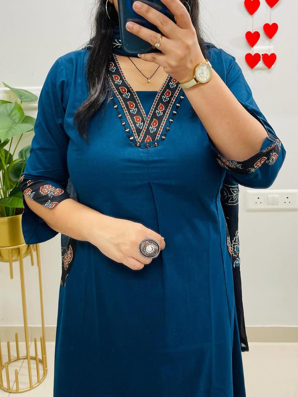 Elegant cotton kurta set with dupatta for casual outings