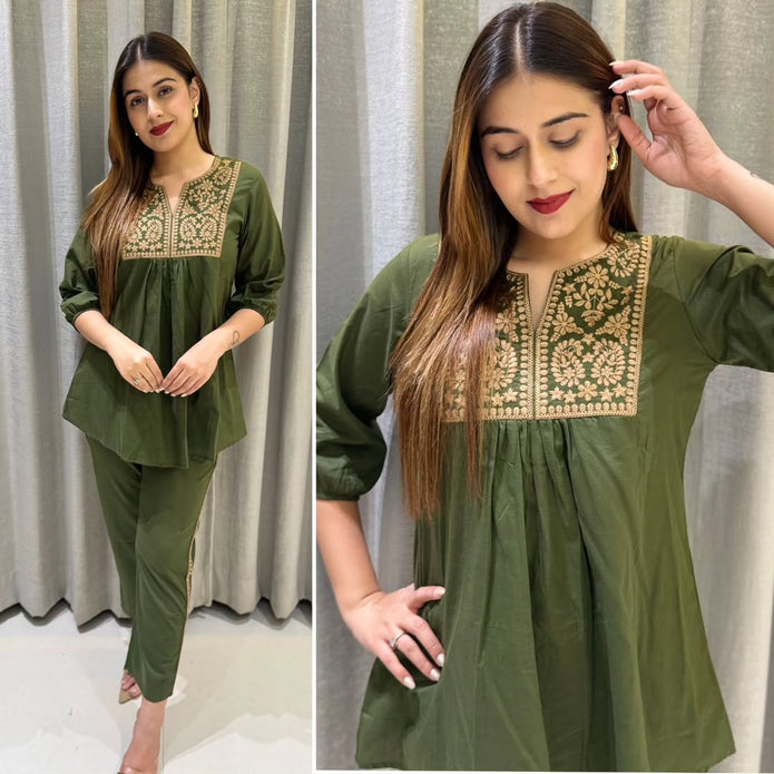 Cotton short top and pant set with front thread embroidery