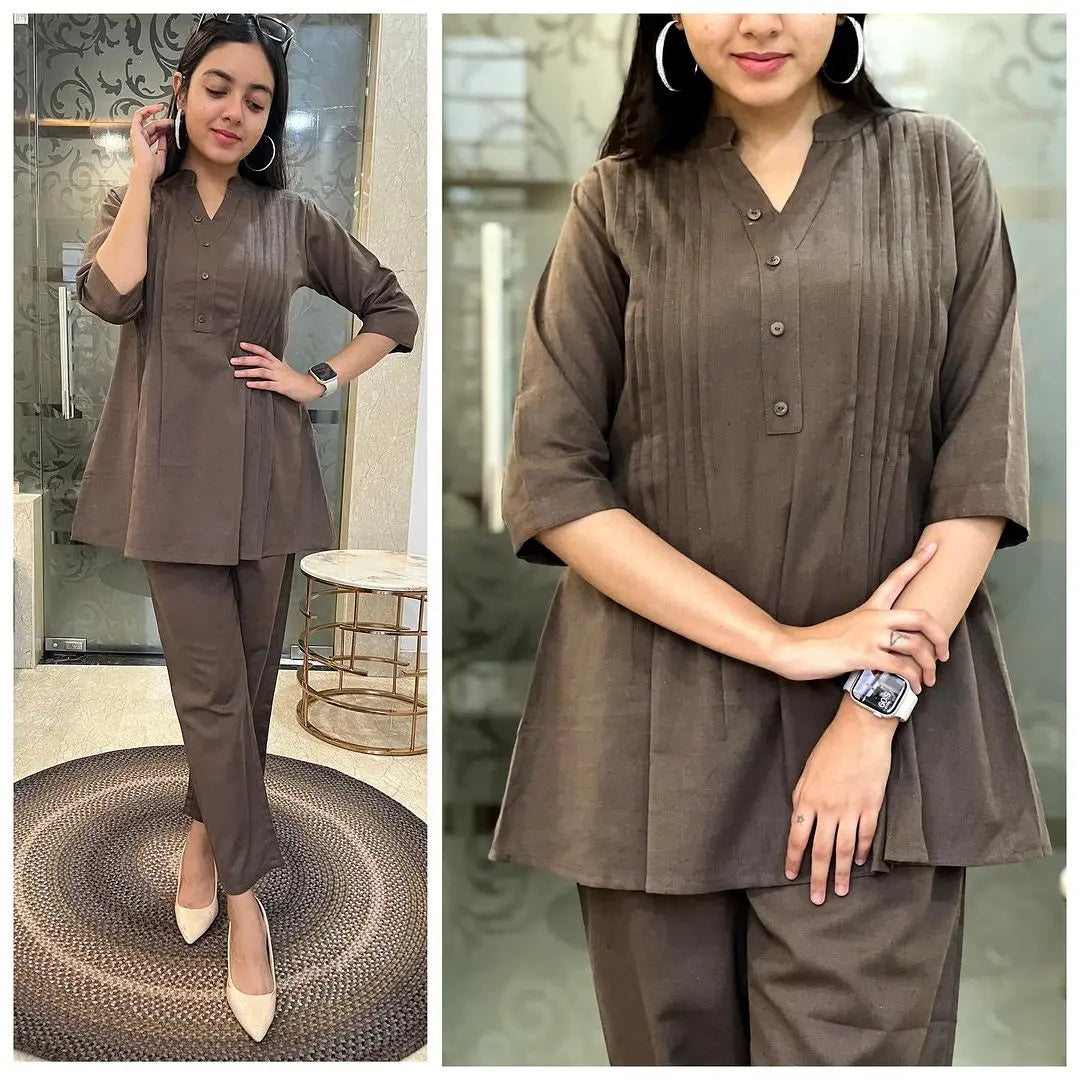 Festive pleated cotton slub kurta with pants for women