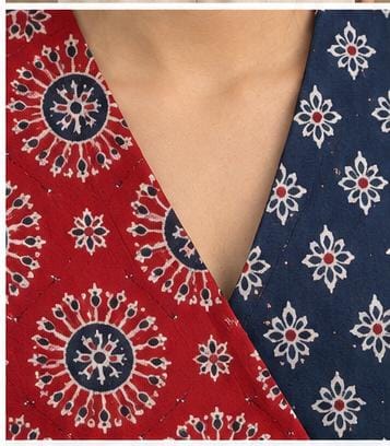 Sleeveless V neck cotton kurti with double shade print