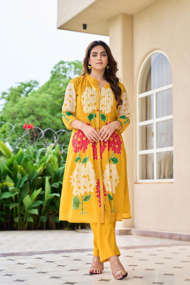 Nayab Noori Katha Embroidered Coord Set