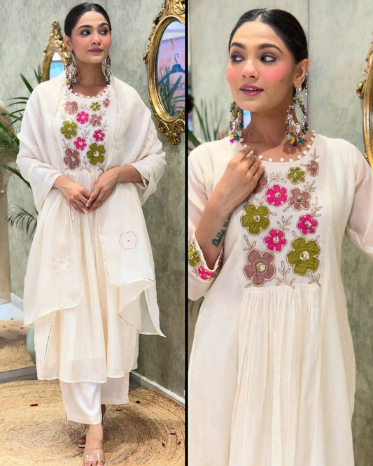 Embroidered cotton kurti set with Chanderi dupatta