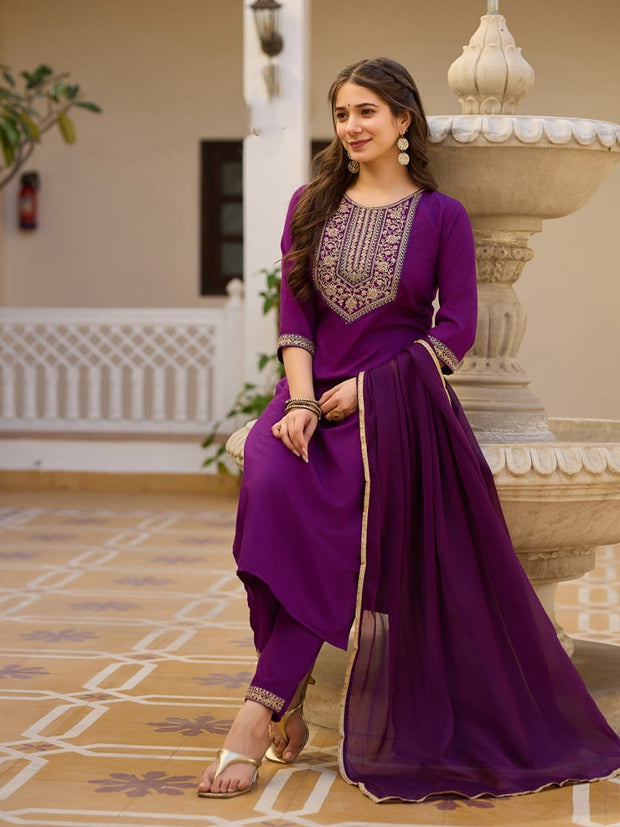 Embroidered rayon suit set with chinon dupatta

