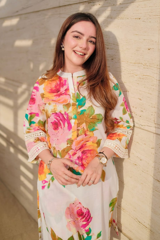 Cream floral printed kurta for summer

