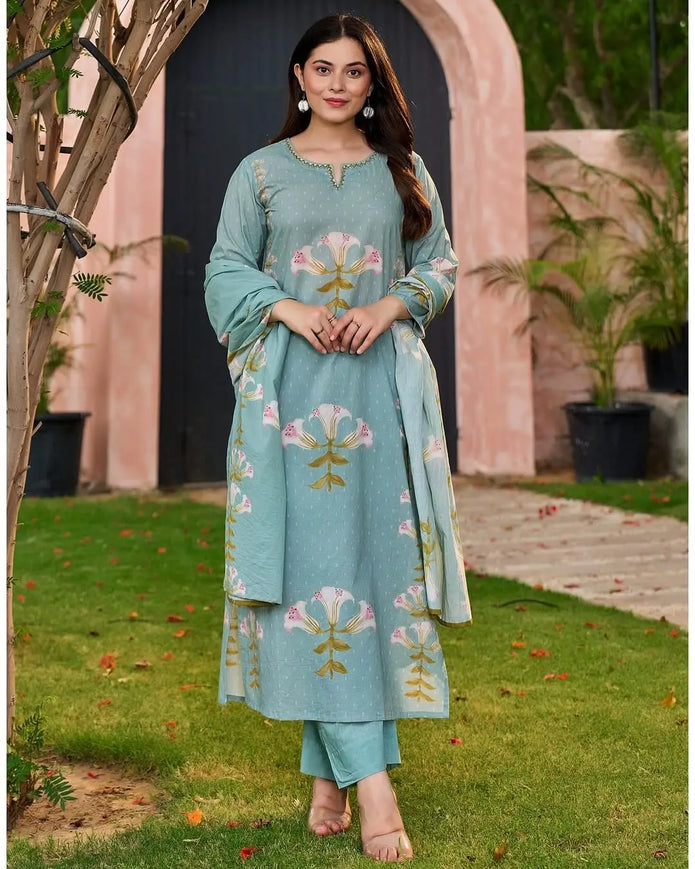 Cotton kurta pant dupatta set in soft floral print