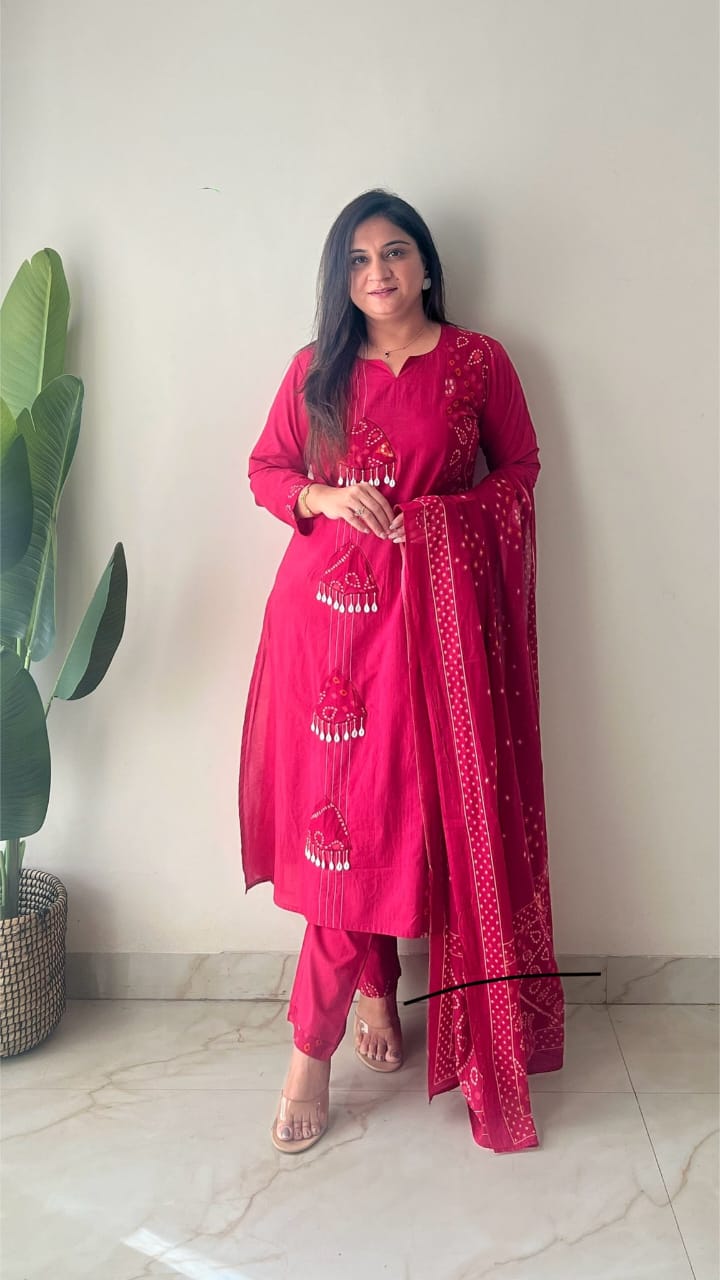 Heavy cotton kurti pant set with add work and kodi detailing