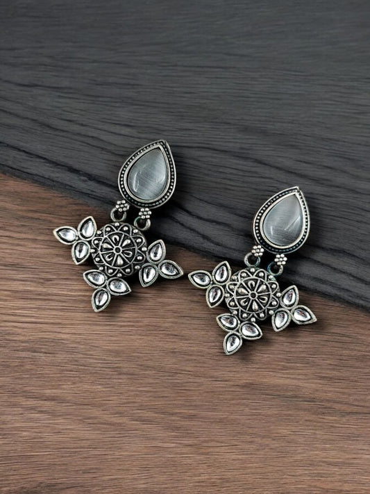 Maabetii Grey Silver Look- Alike Earring with Attractive Drop Monalisa Stone Work