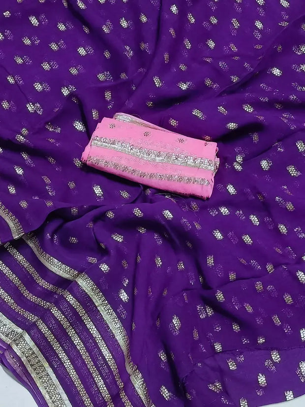 Lightweight zari saree perfect for wedding and summer events

