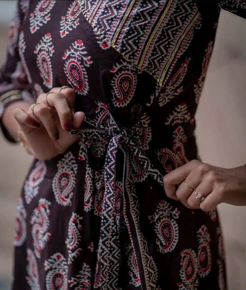 60x60 cotton kurta pant set with lace neckline