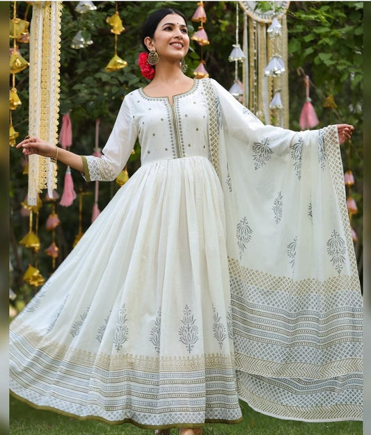 Maabetii White Cotton Embroidery Work Gown