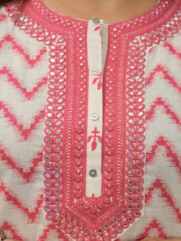 Elegant festive kurti pant set with mirror work design