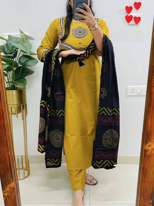 Premium cotton mirror work kurti with pant and dupatta – festive wear