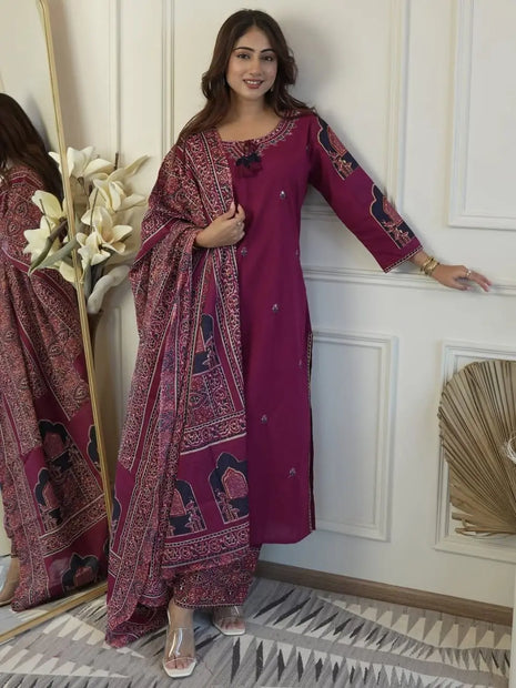 Heavy cotton embroidered kurti pant set with cotton dupatta