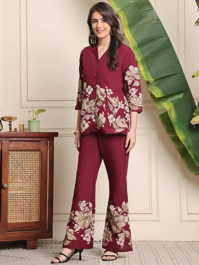 Printed cotton co-ord set with bold collar design for women
