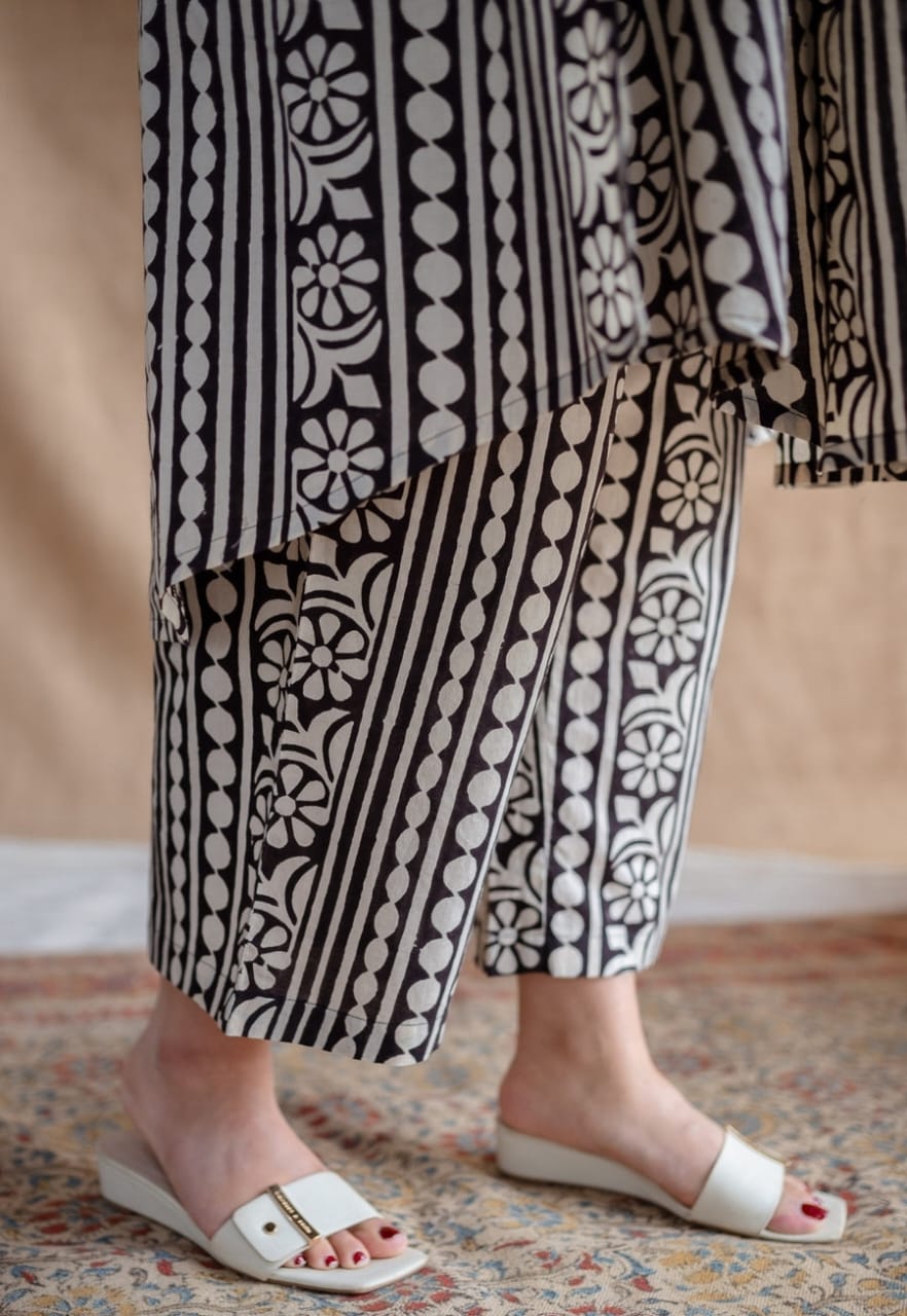 Women’s printed cotton top and pant co-ord outfit