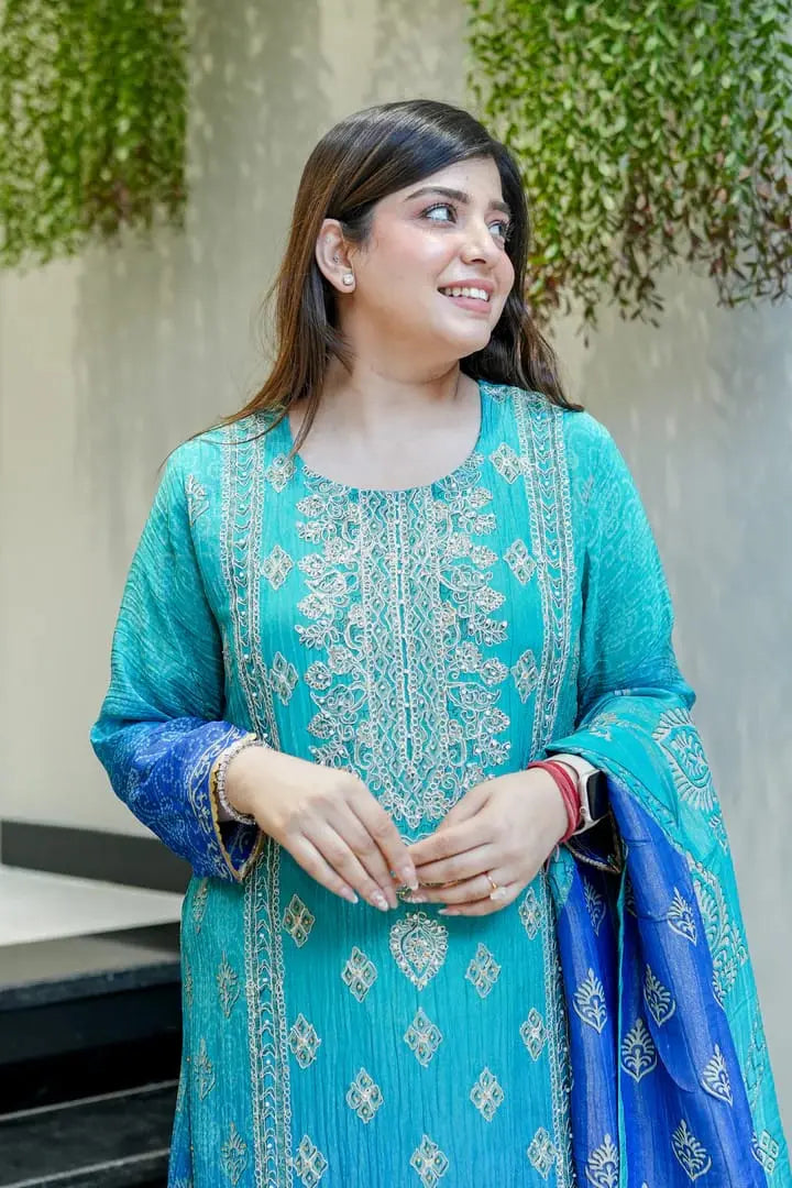 Embroidered chinnon kurta with maharaja silk pant