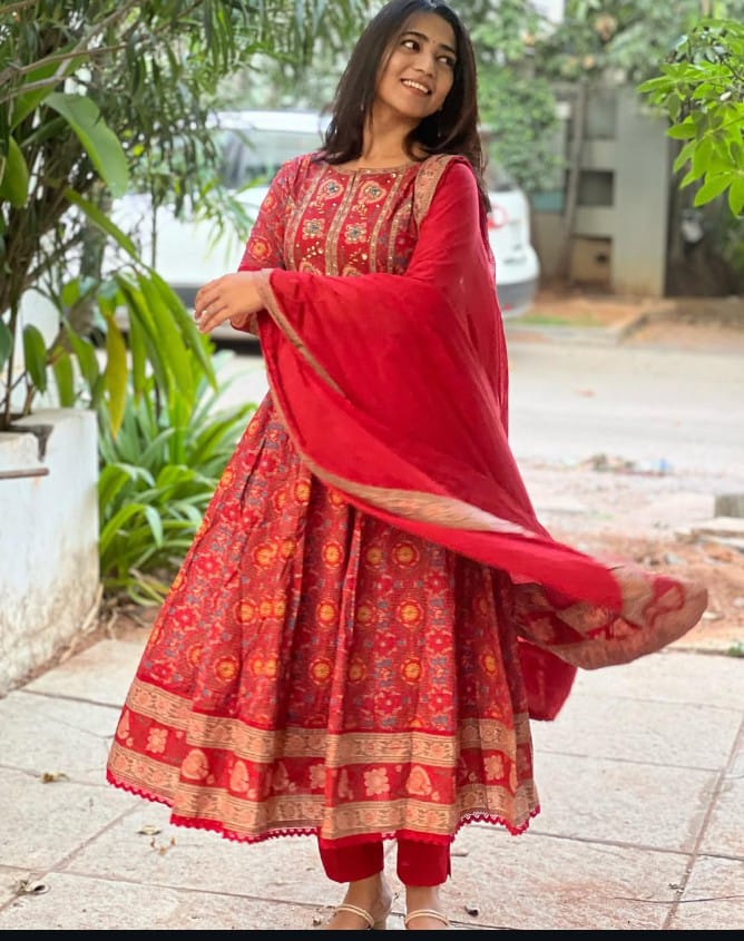 Adda Work Cotton Anarkali Suit with Dupatta – Maabetii