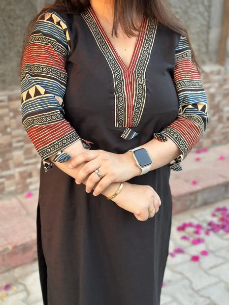 Office wear monsoon special cotton kurti set

