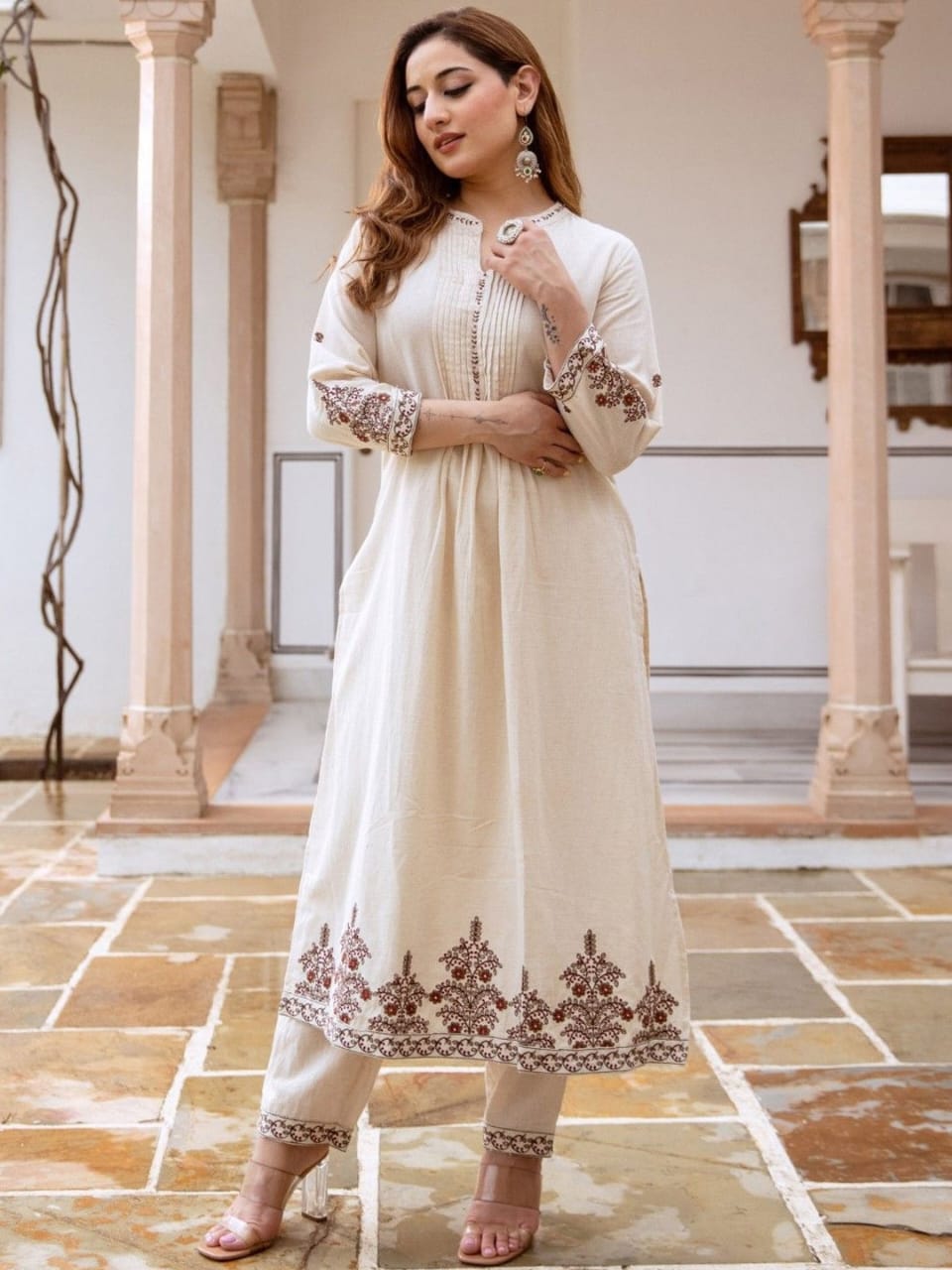 Cotton flex kurti pant set with thread embroidery and pintex work