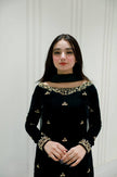 Women’s velvet kurta pant set with georgette dupatta