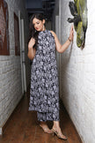 Kurta and pant set flat lay in smart cotton fabric

