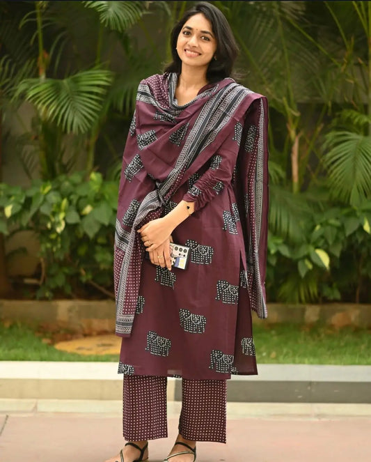 cotton-kurti-set-malwa-dupatta