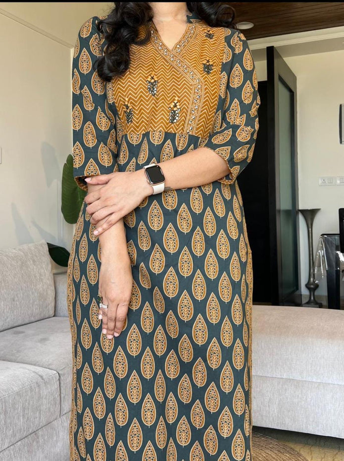 Falak Handcrafted Azrak Cotton Suit Set