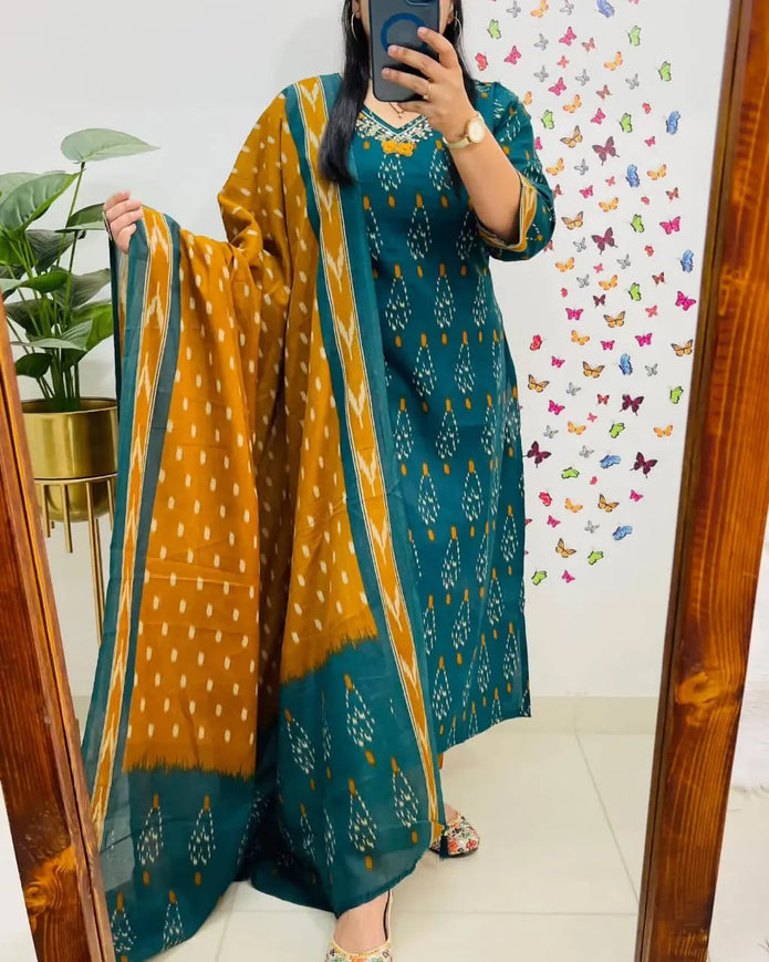 Embroidered neckline and discharge print details

